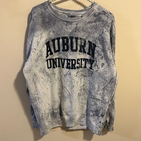 Auburn University Tigers Women’s Tie Dye Sweatshirt. Size Medium - Picture 1 of 4